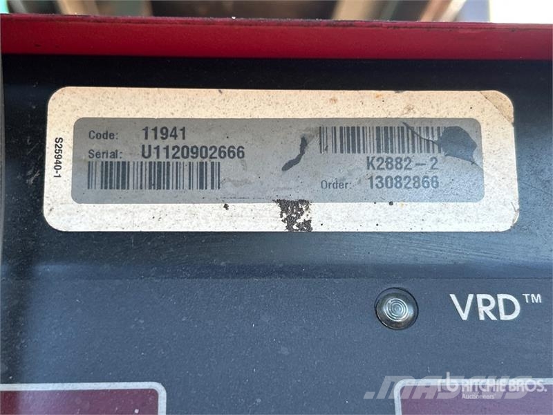 Lincoln Electric Electric Flextex 450 Multi-Operator Welde Varilni instrumenti