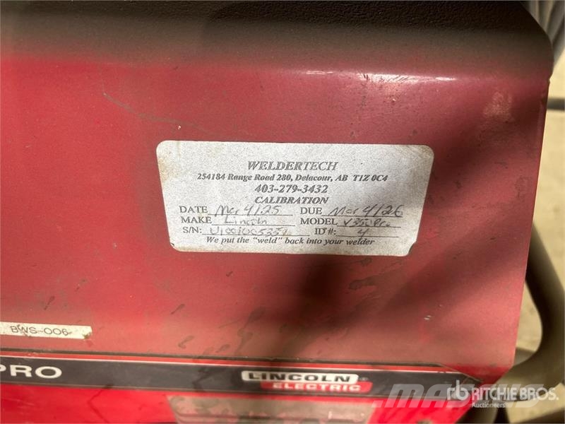 Lincoln Electric Electric Invertec V350-Pro Multi-Operator Soldadoras
