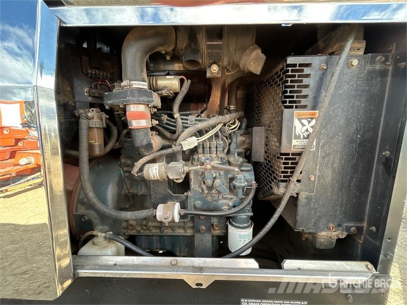 Lincoln Electric Electric Vantage 300 Engine Driven Welder Зварювальні апарати