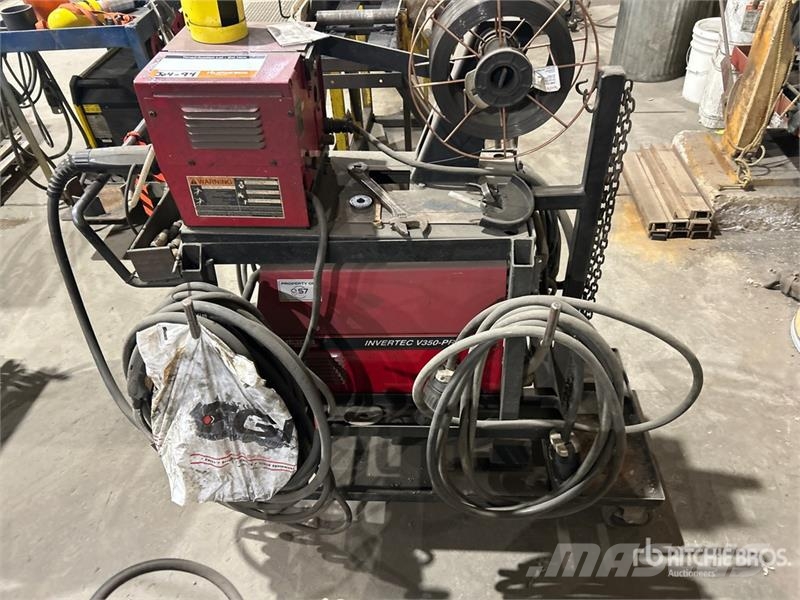 Lincoln Invertec V350-PRO Heggesztő berendezések