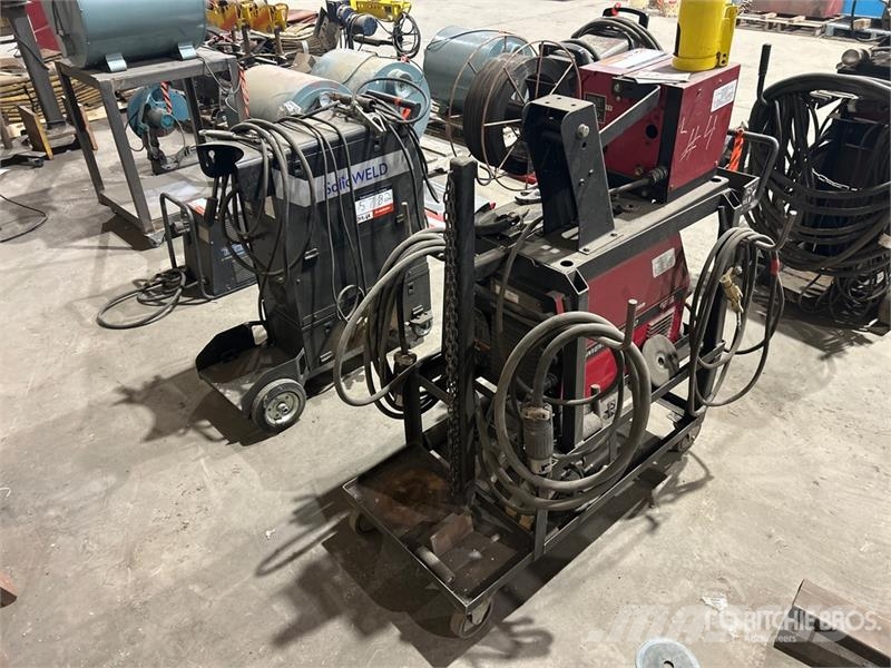 Lincoln Invertec V350-PRO Heggesztő berendezések