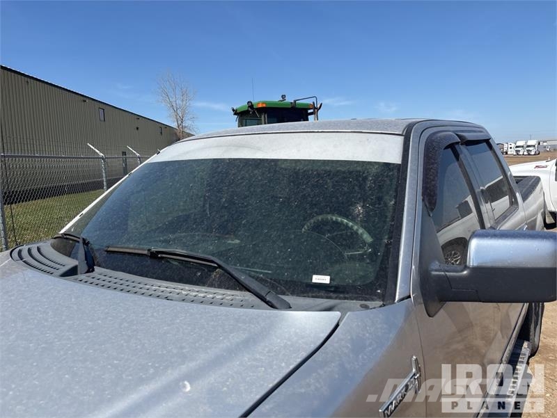 Lincoln Mark LT 4x4 Crew Cab Pickup أخرى