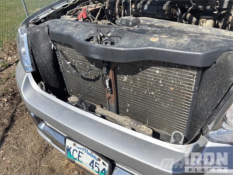 Lincoln Mark LT 4x4 Crew Cab Pickup أخرى