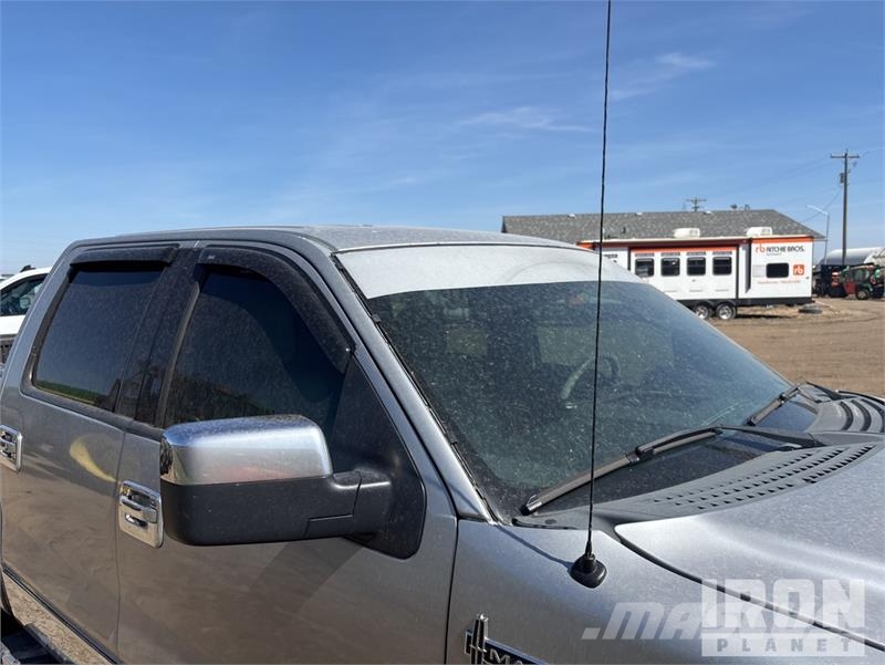 Lincoln Mark LT 4x4 Crew Cab Pickup أخرى