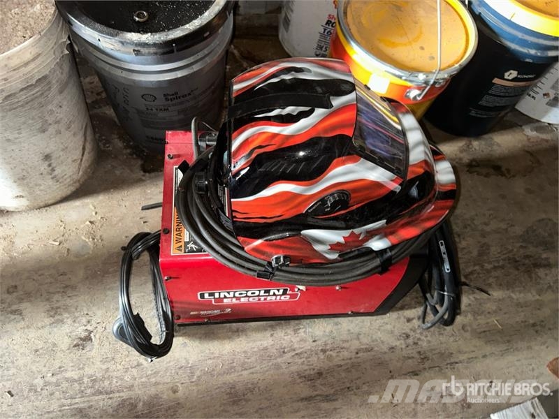 Lincoln MIGPAK 180 Electric Welder Welding machines