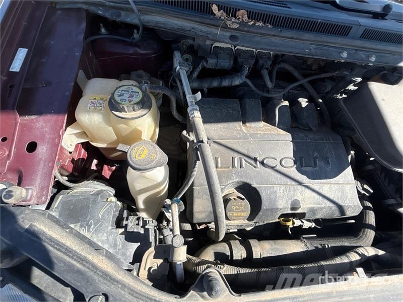 Lincoln MKX 汽车