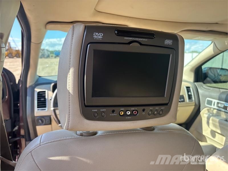 Lincoln MKX 汽车