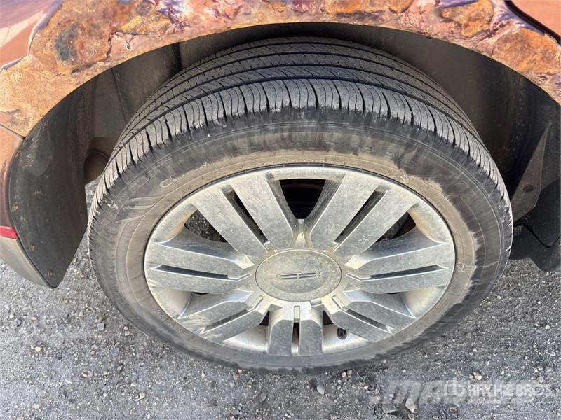 Lincoln MKX 汽车