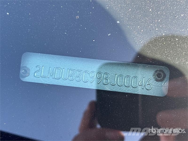 Lincoln MKX 汽车