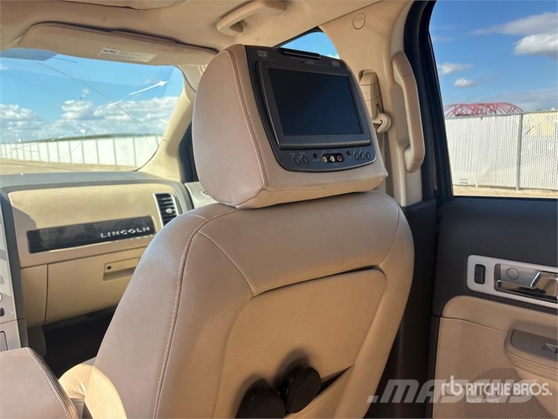 Lincoln MKX 汽车