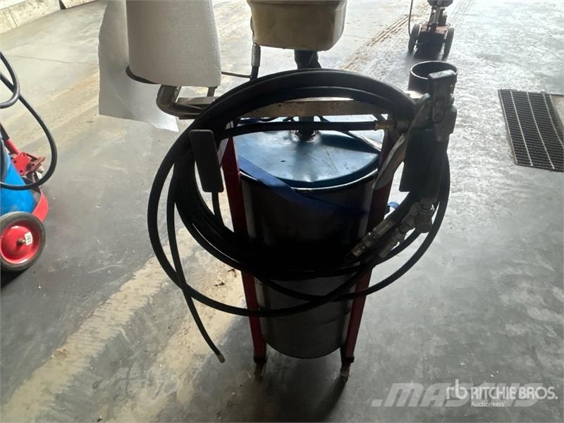 Lincoln Portable Oil Dispensing System مكونات أخرى
