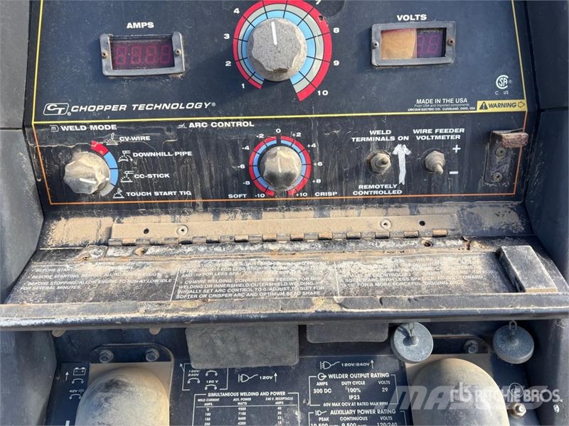 Lincoln Ranger 305G 300 A Skid-Mounted Stick Engine Driven Welding machines
