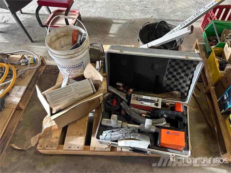  Line Tracer, Telescopic Measuring Staff & Jack Ham Drugi deli