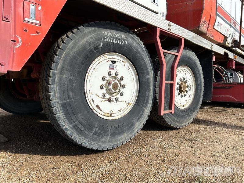 Link-Belt HC-238H 150 ton 8x4x4 Lattice-Boom Truck Crane 起重機組件和設備
