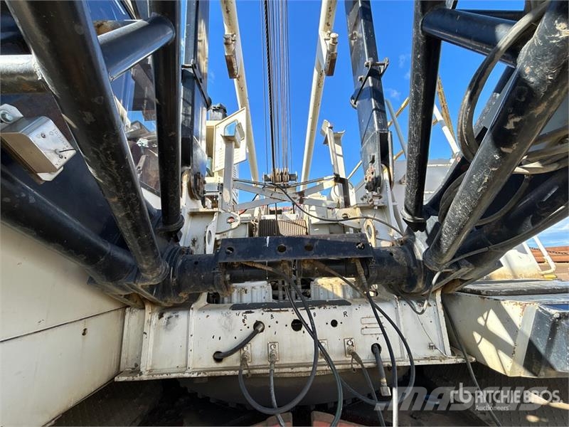 Link-Belt HC-238H 150 ton 8x4x4 Lattice-Boom Truck Crane 起重機組件和設備