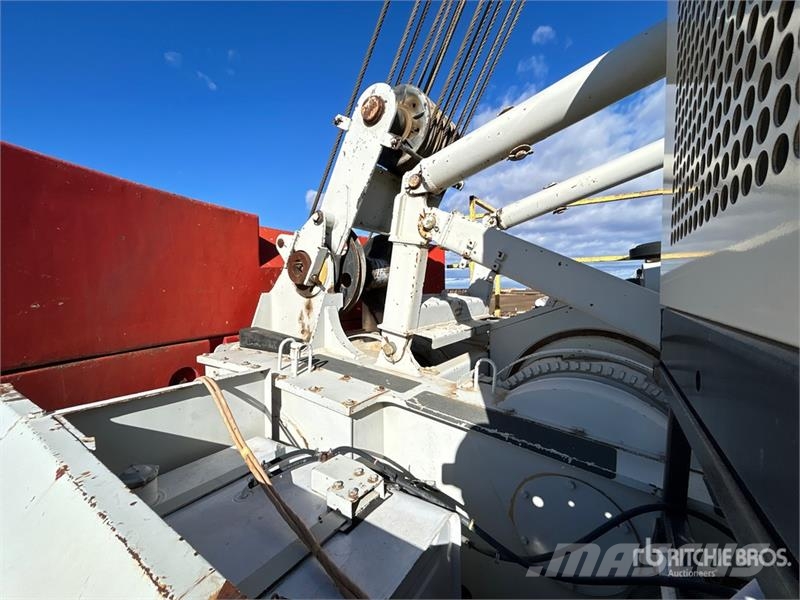 Link-Belt HC-238H 150 ton 8x4x4 Lattice-Boom Truck Crane 起重機組件和設備