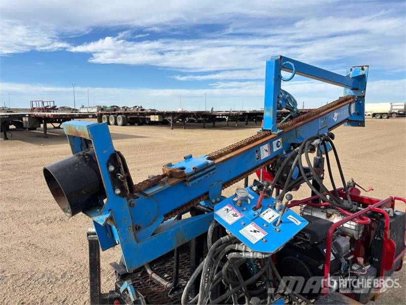  Little Beaver LS300 S/A Water Well Drill Andre hengere