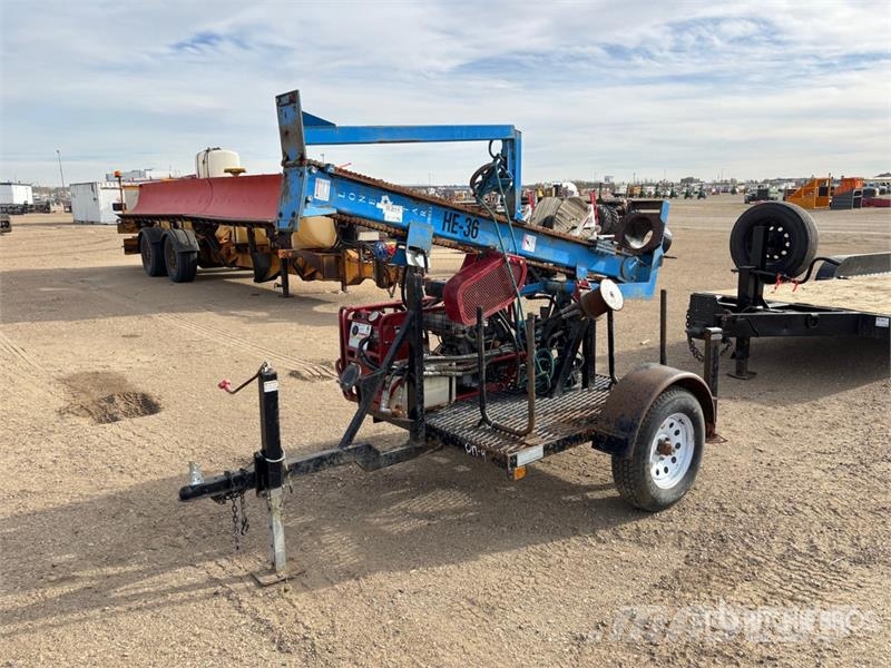  Little Beaver LS300 S/A Water Well Drill Andre hengere