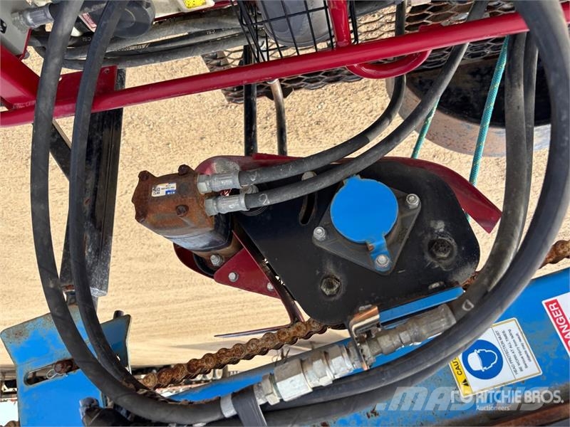  Little Beaver LS300 S/A Water Well Drill Andre hengere