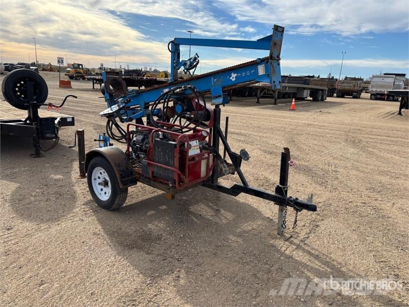  Little Beaver LS300 S/A Water Well Drill Andre hengere