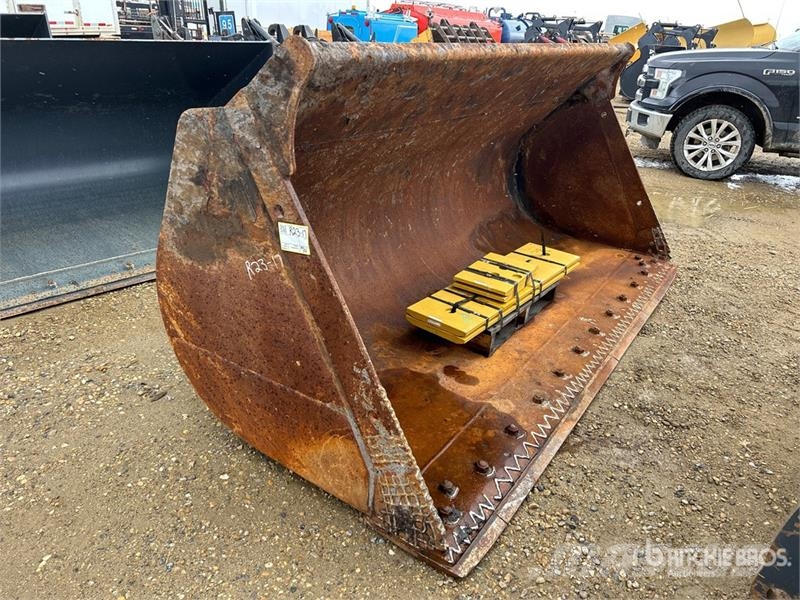 LiuGong CLG856H 114 in 4.2 cyd Wheel Loader Bucket دلاء