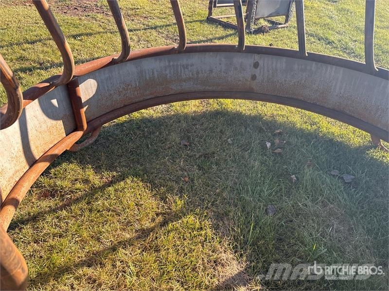 Livestock Feeder (Unused) Кормушки для животных