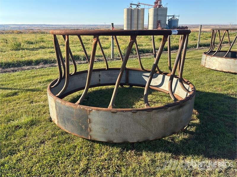 Livestock Feeder (Unused) Кормушки для животных