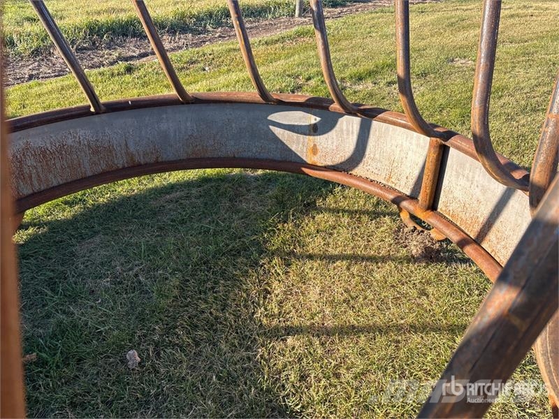 Livestock Feeder (Unused) Кормушки для животных