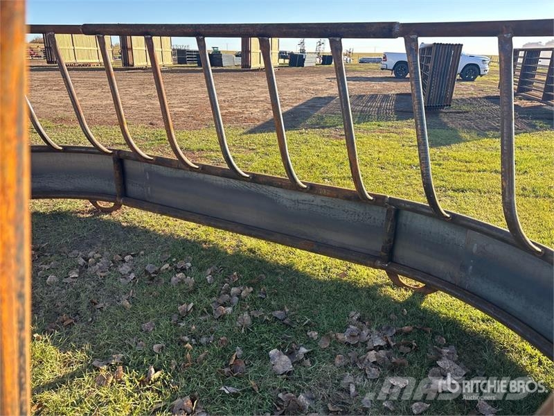 Livestock Feeder (Unused) Кормушки для животных