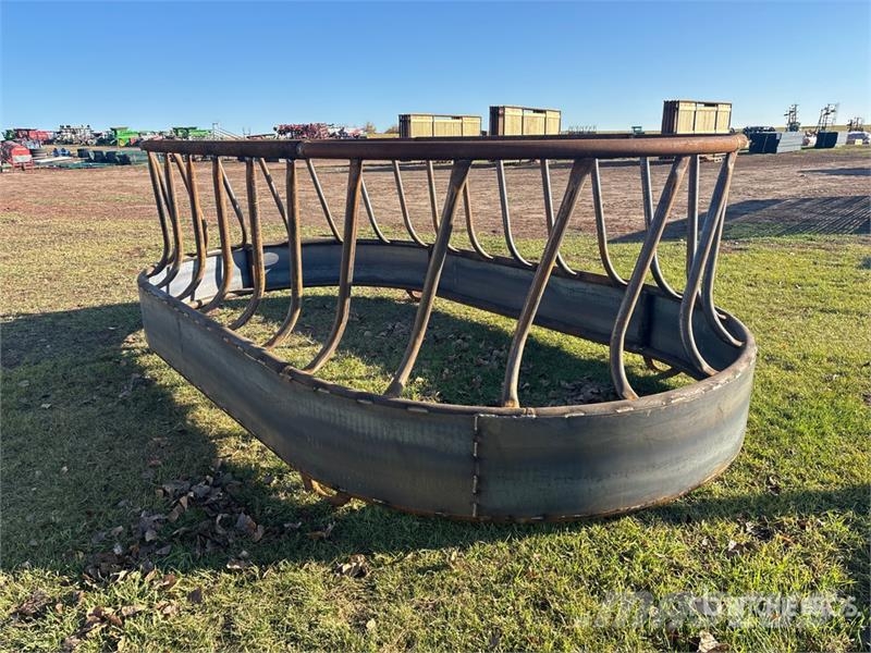 Livestock Feeder (Unused) Кормушки для животных