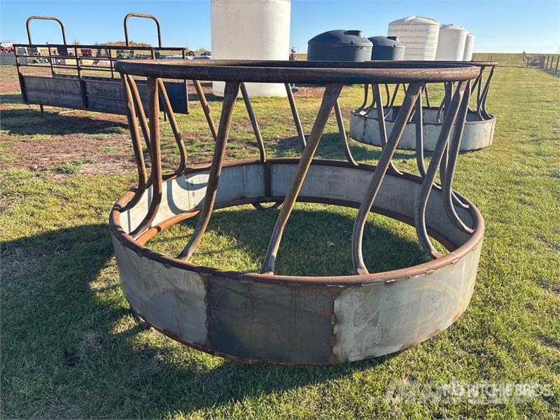 Livestock Feeder (Unused) Кормушки для животных