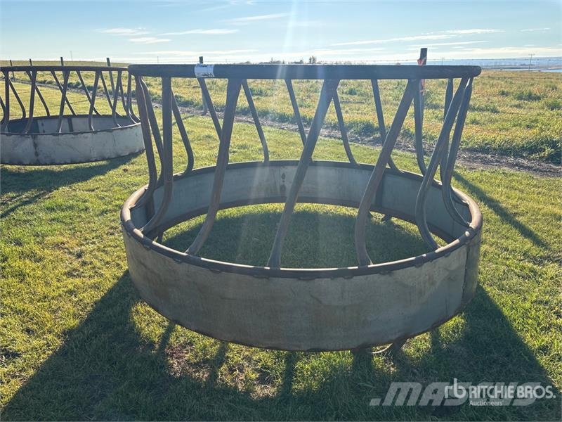Livestock Feeder (Unused) Кормушки для животных