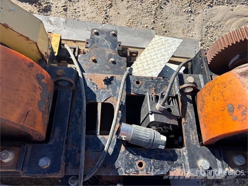 LJ 10 Ton Electric Pipe Roller Távvezeték eszközök