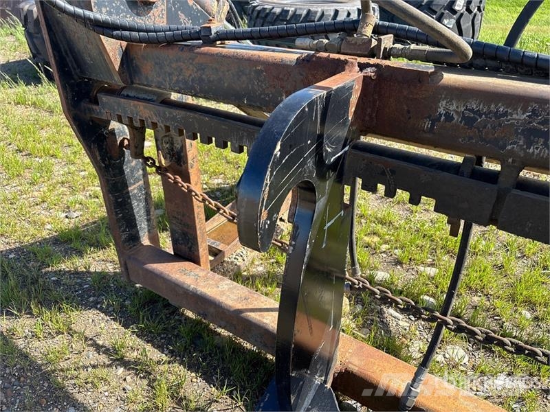 LMAC Design 48 in Pipe Grapple - Fits Cat IT28G Andre komponenter