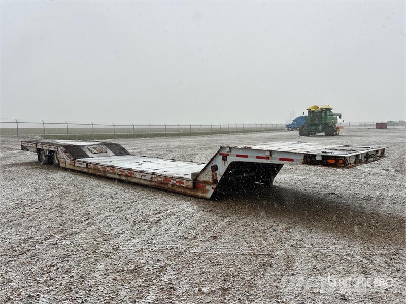 Load King 48 ft T/A Equipment Trailer Нискотоварачи