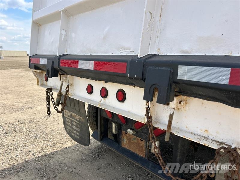Load Line Line 17 ft Tri/A Pup Dump Trailer Bañera