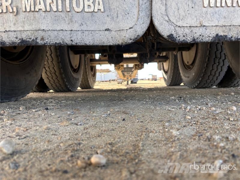 Load Line Line 18 ft Tri/A Pup Dump Trailer Самоскиди