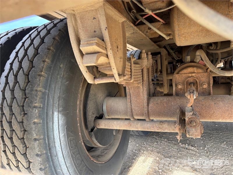  Load Line Line GRPP17 17 ft Tri/A Pup Dump Trailer مقطورات قلابة