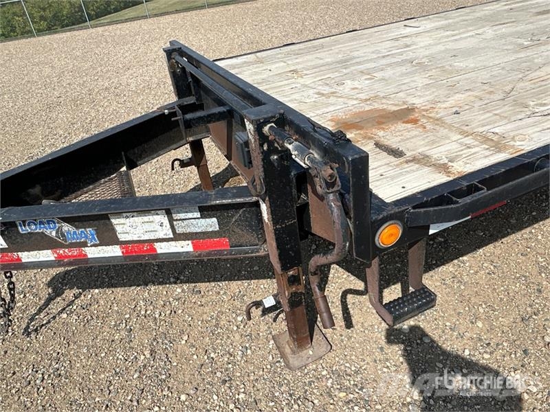  Load Max 24 ft Tri/A Flatbed Trailer Planhengere
