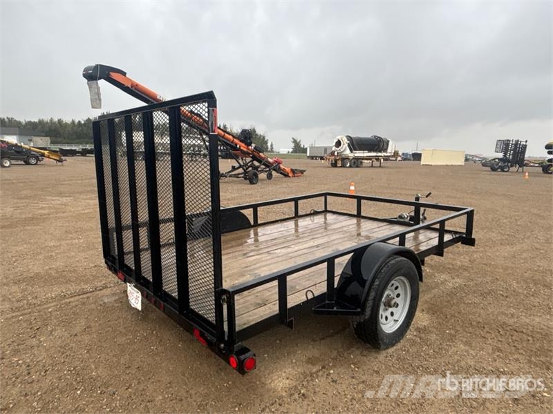Load Trail 10 ft S/A Equipment Trailer Rimorchio per il trasporto di veicoli