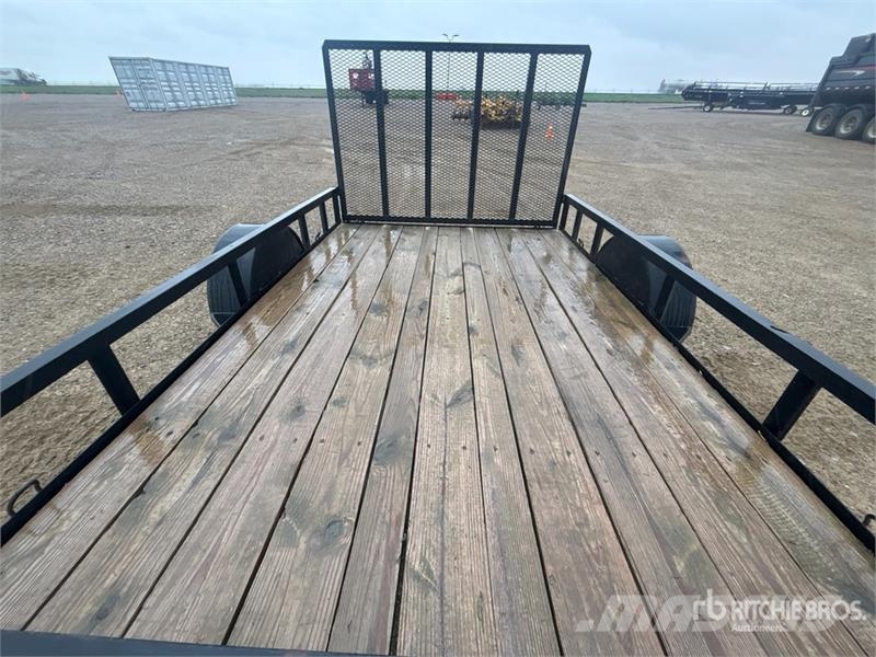 Load Trail 10 ft S/A Equipment Trailer Rimorchio per il trasporto di veicoli