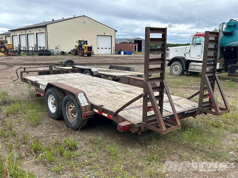 Load Trail 18 ft T/A Equipment Trailer Трейлери колесного транспортного засобу