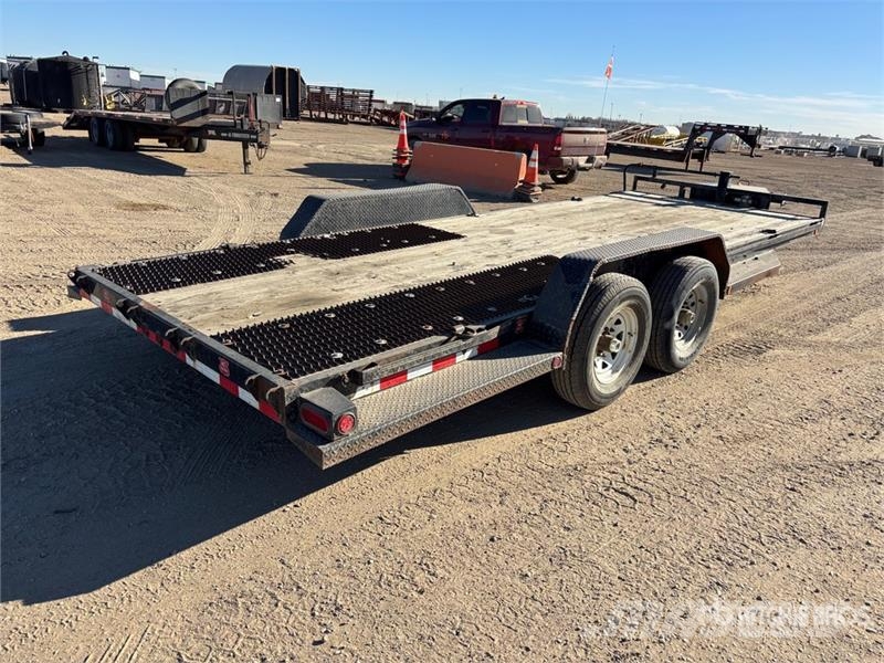 Load Trail 20 ft T/A Equipment Trailer مقطورات مركبات نقل