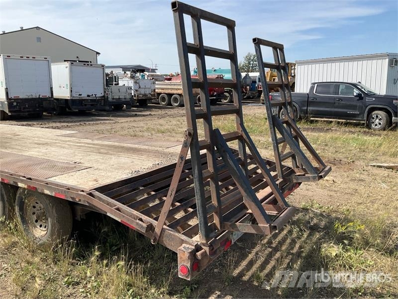 Load Trail 25 ft Tri/A Equipment Trailer Biltransporter henger