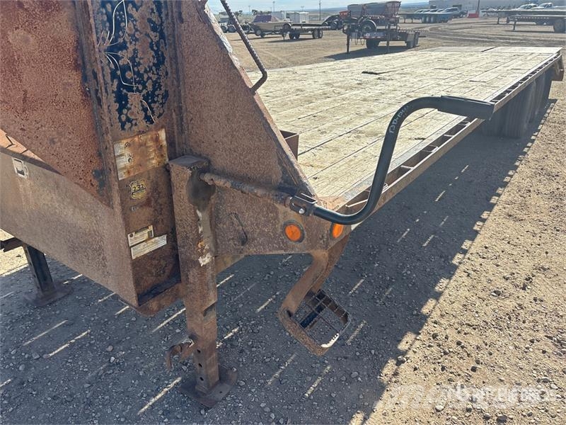 Load Trail 30 ft T/A Gooseneck Equipment Trailer Maschinetransporter