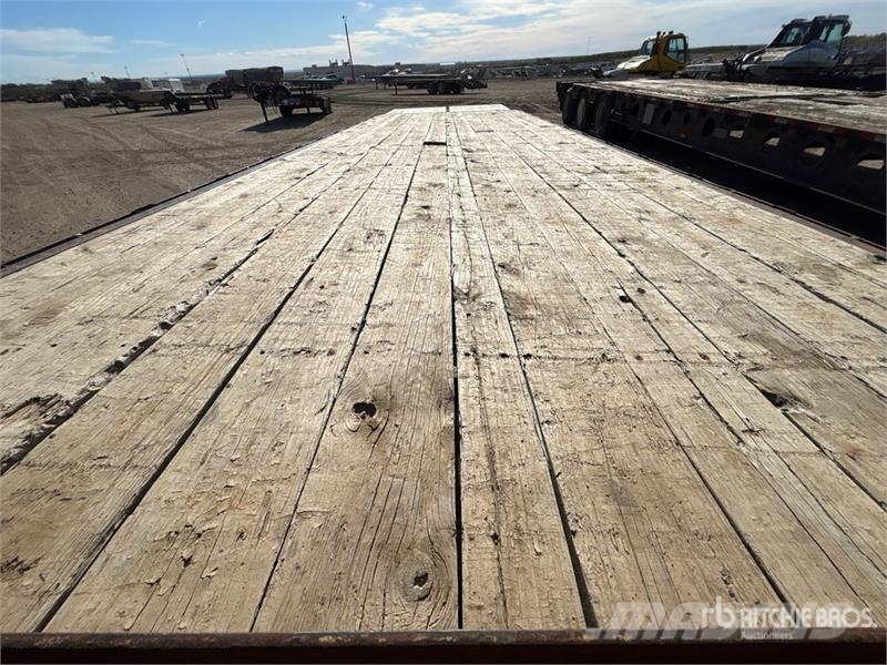 Load Trail 30 ft T/A Gooseneck Equipment Trailer Maschinetransporter