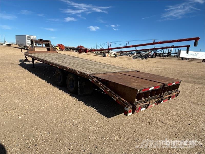 Load Trail 30 ft T/A Gooseneck Equipment Trailer Maschinetransporter