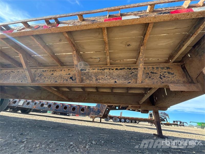 Load Trail 30 ft T/A Gooseneck Equipment Trailer Maschinetransporter