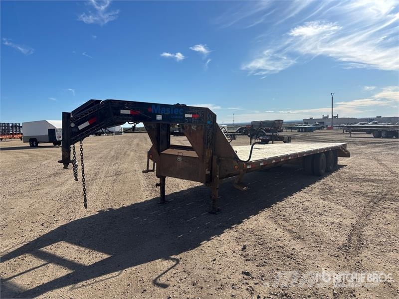 Load Trail 30 ft T/A Gooseneck Equipment Trailer Maschinetransporter