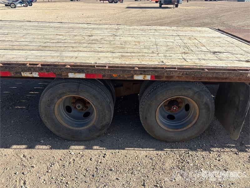 Load Trail 30 ft T/A Gooseneck Equipment Trailer Maschinetransporter